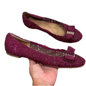 SALVATORE FERRAGAMO Size 7.5 Varina Crochet Ballet Flats Round Toe Slip On Wine